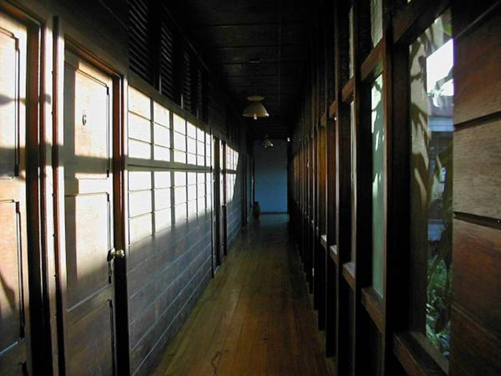 Hotel Don Carlos プエルト・マルドナード エクステリア 写真